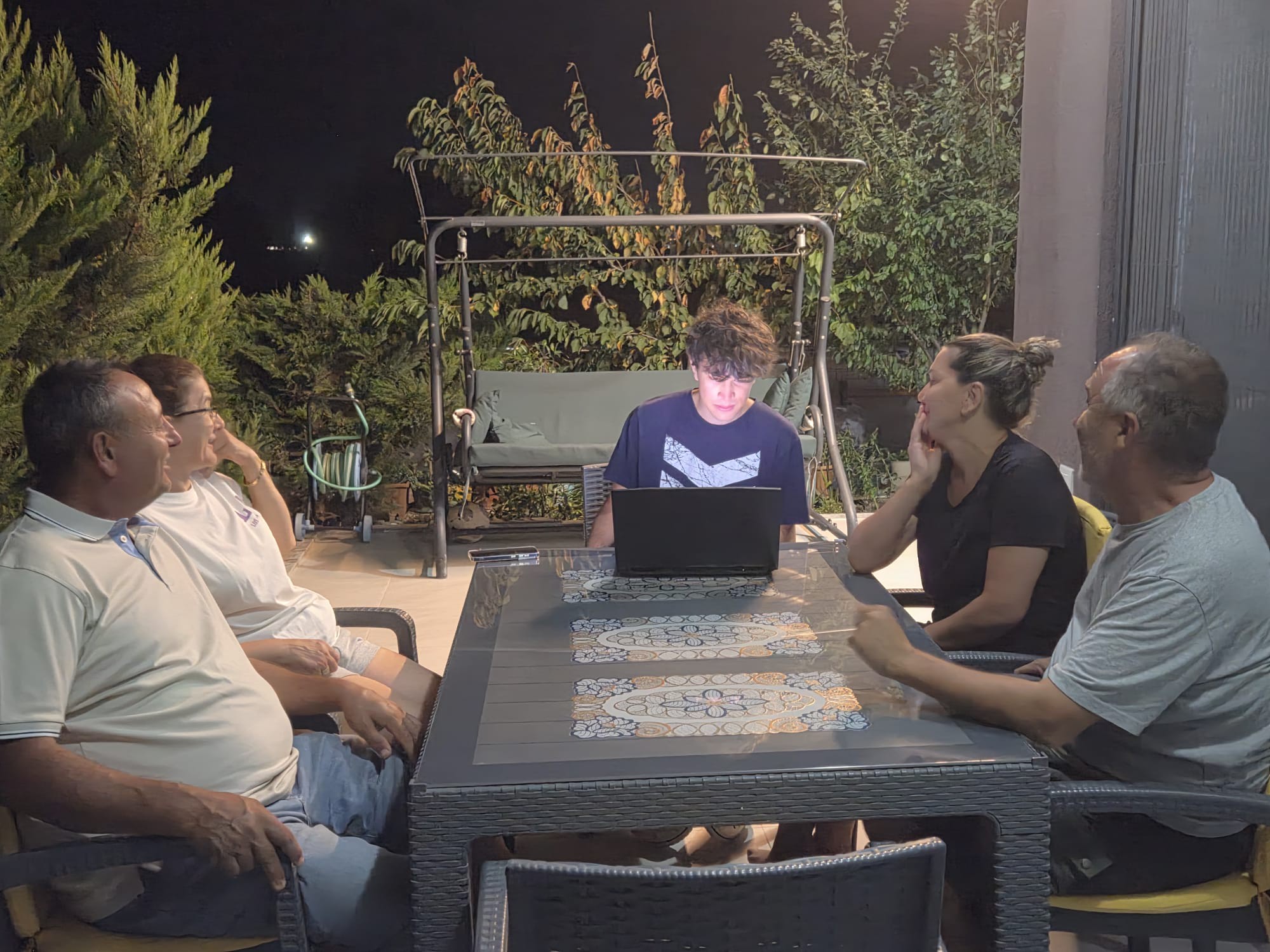 Deniz Holding the Seminar in his Backyard